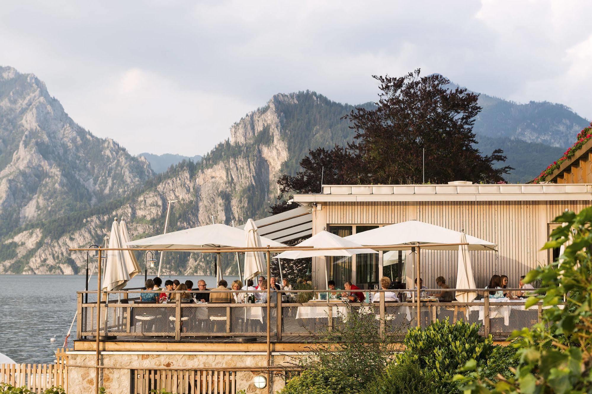 Das Traunsee تروكيرشن المظهر الخارجي الصورة